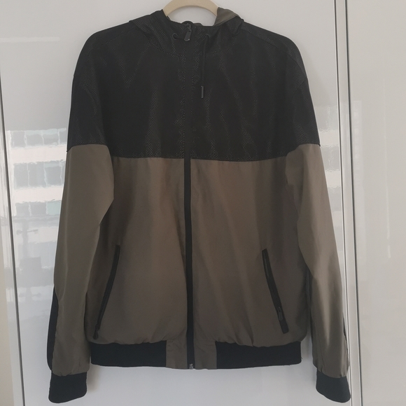 M Champs zip up - Picture 3 of 3